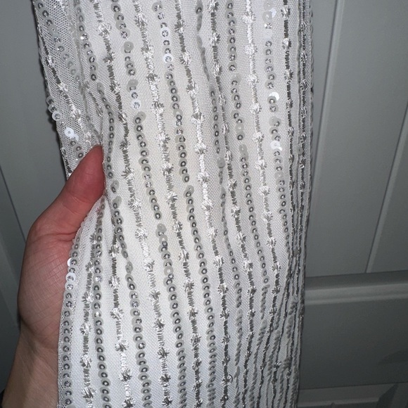 Hello molly white sparkle cutout midi dress, tags on, XS - Picture 2 of 3